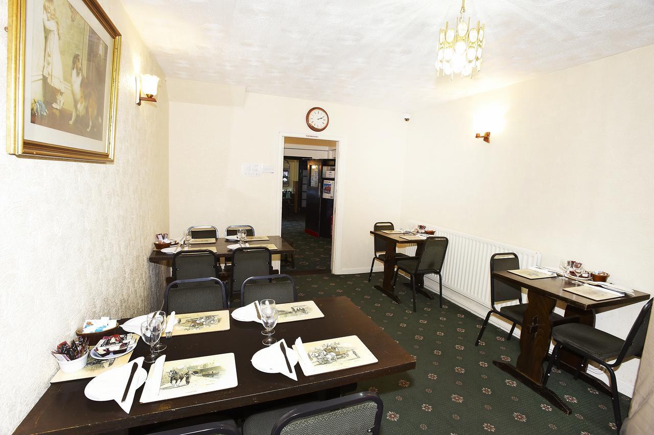 The Black Swan Inn Leominster Exterior foto